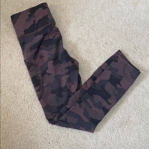 lululemon Invigorate Tight (4)